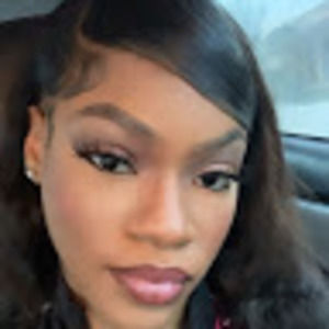 Meet your Posher, Deoanna